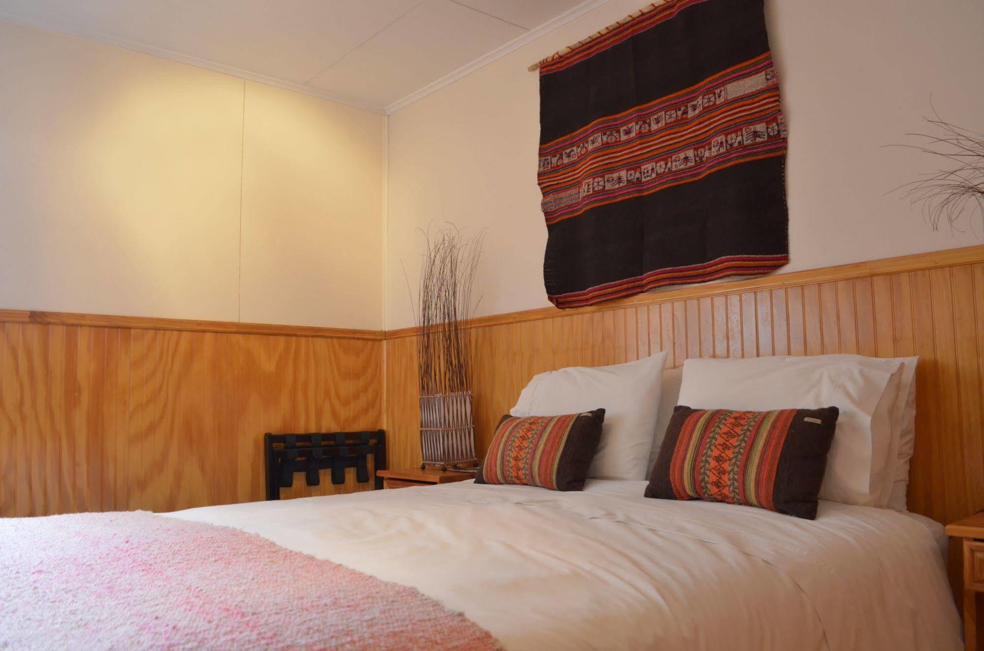 Hotel Aquaterra Puerto Natales Exterior foto